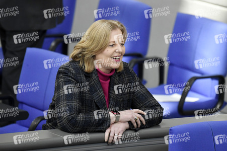 64. Sitzung des Deutschen Bundestages in Berlin