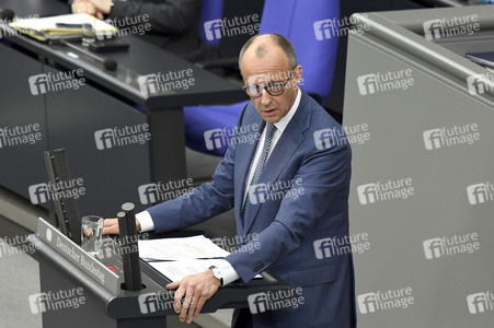 64. Sitzung des Deutschen Bundestages in Berlin