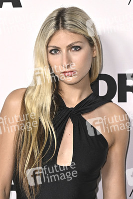 Filmpremiere 'Das Drama - Noch mal auf Anfang' in Los Angeles