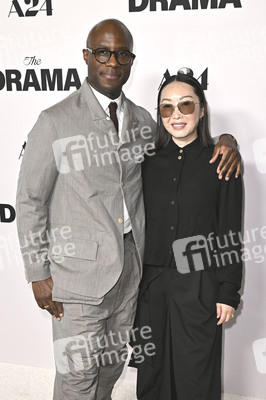 Filmpremiere 'Das Drama - Noch mal auf Anfang' in Los Angeles