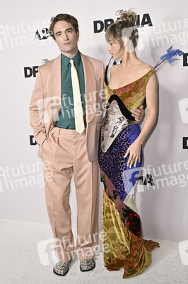 Filmpremiere 'Das Drama - Noch mal auf Anfang' in Los Angeles