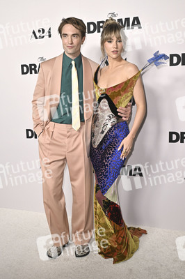 Filmpremiere 'Das Drama - Noch mal auf Anfang' in Los Angeles