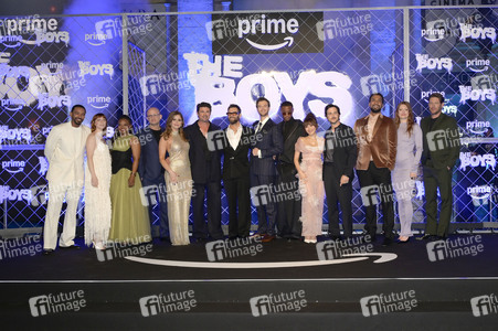 Season 5 Premiere 'The Boys' in Rom