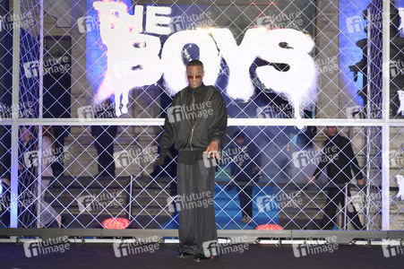 Season 5 Premiere 'The Boys' in Rom