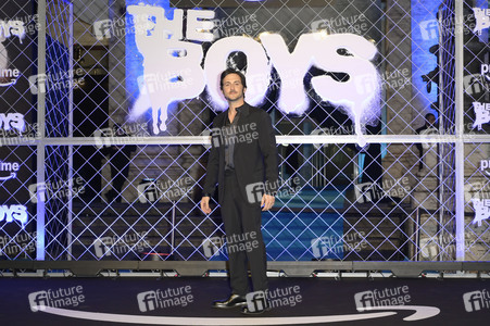 Season 5 Premiere 'The Boys' in Rom