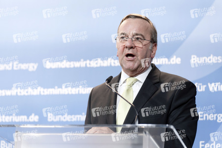 Pressestatement zum Industriedialog Sicherheits- und Verteidigungsindustrie in Berlin