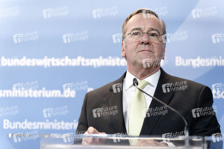 Pressestatement zum Industriedialog Sicherheits- und Verteidigungsindustrie in Berlin