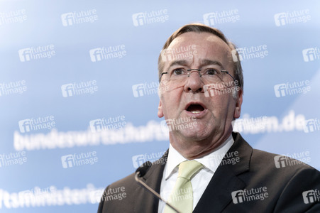 Pressestatement zum Industriedialog Sicherheits- und Verteidigungsindustrie in Berlin