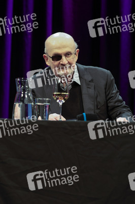 Ulrich Noethen und Salman Rushdie auf der lit.Cologne 2026