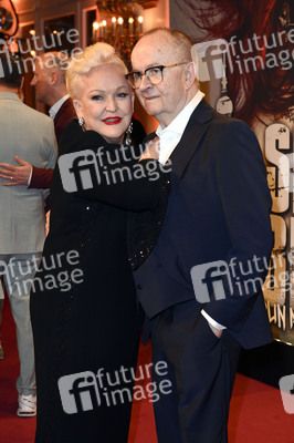 Musicalpremiere 'Wir sind am Leben - Das Berlin Musical' in Berlin