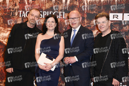 Musicalpremiere 'Wir sind am Leben - Das Berlin Musical' in Berlin