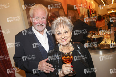 Musicalpremiere 'Wir sind am Leben - Das Berlin Musical' in Berlin