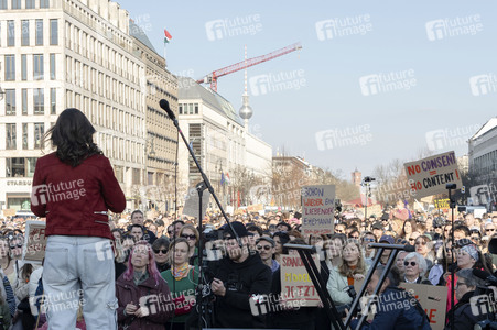 Demonstration vom Feminist Fight Club in Berlin