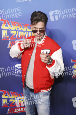Musicalpremiere 'Zurück in die Zukunft' in Hamburg