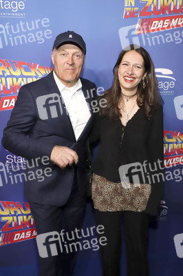 Musicalpremiere 'Zurück in die Zukunft' in Hamburg