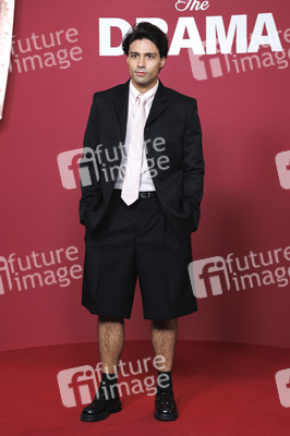 Filmpremiere 'Das Drama - Noch mal auf Anfang' in Paris