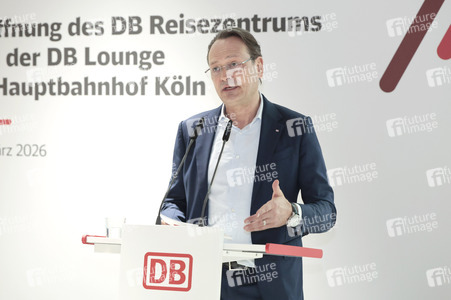 Wiedereröffnung des Reisezentrums und der DB Lounge in Köln