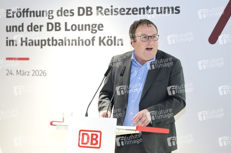 Wiedereröffnung des Reisezentrums und der DB Lounge in Köln