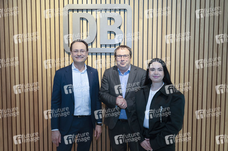 Wiedereröffnung des Reisezentrums und der DB Lounge in Köln