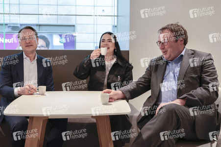 Wiedereröffnung des Reisezentrums und der DB Lounge in Köln