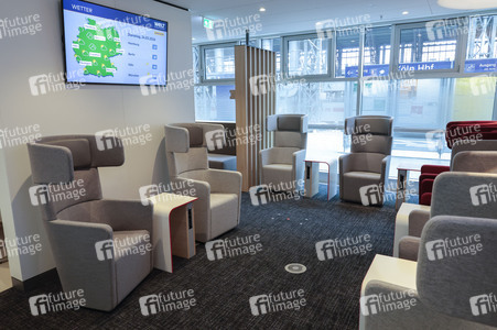 Wiedereröffnung des Reisezentrums und der DB Lounge in Köln