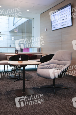 Wiedereröffnung des Reisezentrums und der DB Lounge in Köln