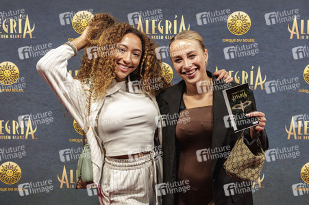 Showpremiere 'Cirque du Soleil - Alegria' in Düsseldorf