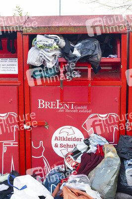Symbolfoto Altkleider