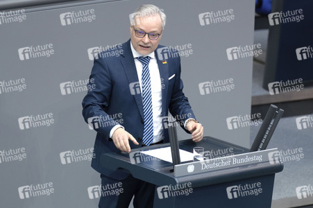 68. Sitzung des Deutschen Bundestages in Berlin