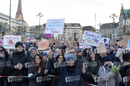 Demonstration gegen sexualisierte Gewalt in Hamburg