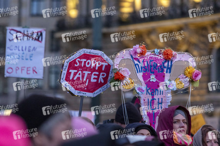Demonstration gegen sexualisierte Gewalt in Hamburg