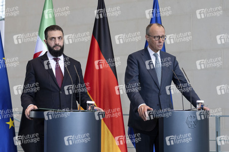 Empfang des Übergangspräsidenten von Syrien im Kanzleramt in Berlin