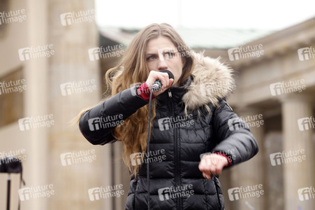 Kundgebung 'Es reicht! Sexualisierte Gewalt stoppen' in Berlin