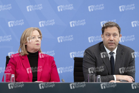 Pressestatement nach den Gesprächen der Koalition in Berlin