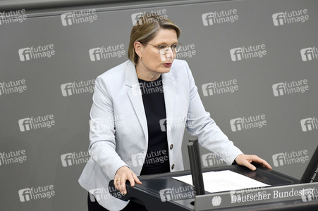 70. Sitzung des Deutschen Bundestages in Berlin