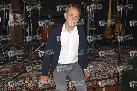 Showcase mit Keimzeit in Leipzig