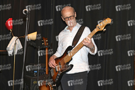 Showcase mit Keimzeit in Leipzig
