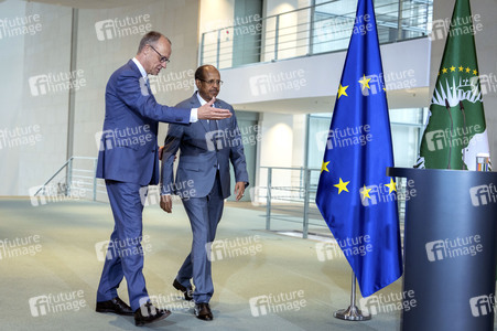 Pressestatement von Friedrich Merz und Mahamud Ali Jussuf  in Berlin