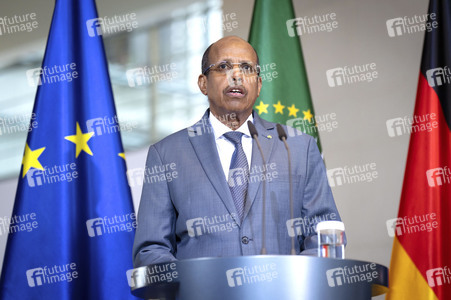 Pressestatement von Friedrich Merz und Mahamud Ali Jussuf  in Berlin