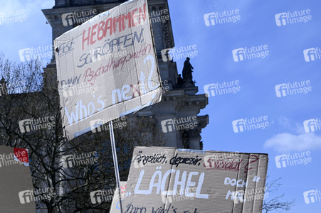 Großdemonstration von Psychotherapeuten gegen geplante Honorarkürzungen in Berlin