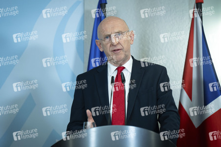 Ministerial Meeting der Ukraine Defence Contact Group in Berlin