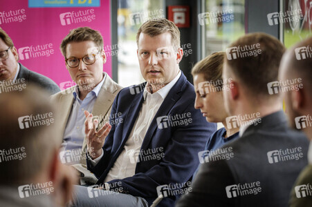 Pressegespräch im Vorfeld des FDP Landesparteitages in Düsseld