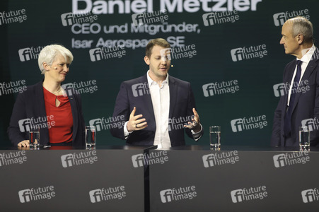 Bühnenpräsentation auf der Hannnover Messe 2026