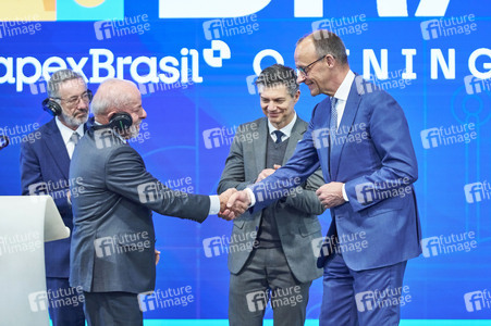 Eröffnungsrundgang auf der Hannover Messe 2026