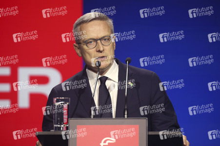 Bühnenpräsentation auf der Hannnover Messe 2026