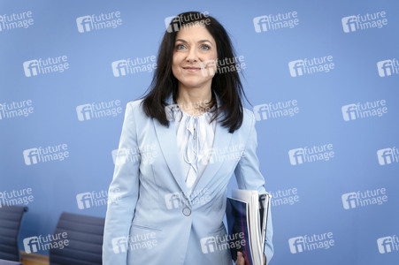 Bundespressekonferenz 'Vorstellung der Frühjahrsprojektion 2026 der Bundesregierung' in Berlin