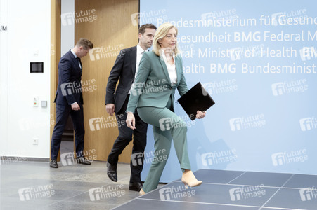 Pressekonferenz mit Nina Warken in Berlin