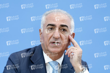 Bundespressekonferenz 'Stellungnahme zur aktuellen Lage im Iran' in Berlin