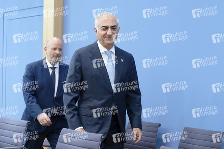 Bundespressekonferenz 'Stellungnahme zur aktuellen Lage im Iran' in Berlin