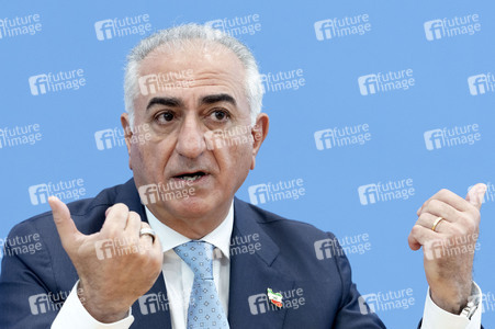 Bundespressekonferenz 'Stellungnahme zur aktuellen Lage im Iran' in Berlin